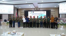 Pj. Bupati Garut menghadiri Pelaksanaan Rapat Kerja Kabupaten (Rakerkab) Komite Olahraga Nasional Indonesia (KONI) Kabupaten Garut Tahun 2024, di Aula Rektorat Insitut Pendidikan Indonesia (IPI) Garut, Jalan Terusan Pahlawan, Kecamatan Tarogong Kidul, Kabupaten Garut, Minggu (4/2/2024).