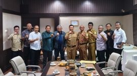 Kunjungan Jajaran Kemenkop UKM RI diterima oleh Pj Bupati Garut, Barnas Adjidin, di Kantor Bupati Garut, Jalan Pembangunan, Kecamatan Tarogong Kidul, Kabupaten Garut, Senin (05/02/2024)