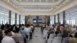Pelaksanaan Halal Bi Halal Tingkat Kabupaten Garut Tahun 1445 Hijriah/2024 Masehi, berlangsung di Gedung Pendopo Garut, Kecamatan Garut Kota, Kabupaten Garut, Selasa (16/04/2024).