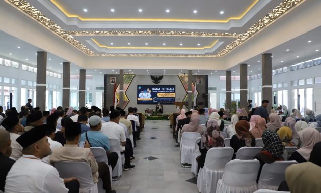Penjabat Bupati Garut Mendorong ASN Pertahankan Semangat Beribadah Setelah Bulan Ramadan