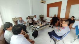 Pertemuan antara perwakilan Kementerian ESDM RI dengan Pemkab Garut di Rumah Dinas Sekda Garut, Jalan Patriot, Kecamatan Tarogong Kidul, Kabupaten Garut, Kamis (18/04/2024).