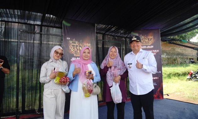 Roadshow Pelayanan dan Festival Kuliner di Cisurupan, Bukti Komitmen Pemkab Garut Dekatkan Layanan ke Masyarakat