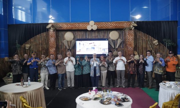 Wabup Garut Nilai Desa Pangauban Siap Tampil dalam Lomba Sri Baduga Jabar 2025