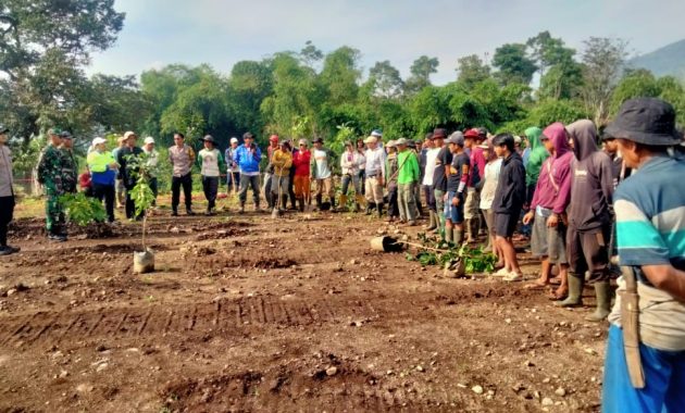Hijaukan Lahan Pascatambang, PT Kordon Tampomas Putra Tanam 1.000 Pohon di Banyuresmi
