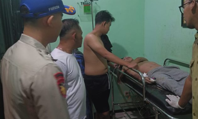 Terjang Ombak Demi Nyawa, Polisi Air Polres Garut Selamatkan Dua Wisatawan di Pantai Karangpapak