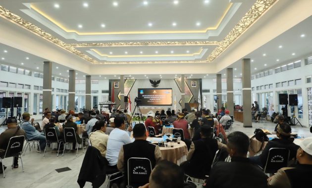 DKG Garut Mantapkan Arah Kesenian Daerah, Disparbud Tekankan Peran Seni sebagai Penggerak Ekonomi