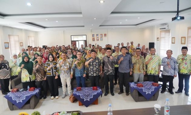 Bupati Garut Lantik Puluhan Kepala Puskesmas, Dorong Akselerasi Layanan Kesehatan dan Disiplin ASN