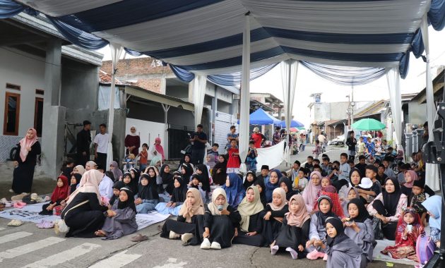 Peringati Isra Miraj, Warga RW 018 Griya Pamoyanan 2 Perkuat Ukhuwah Lewat Tausiyah Ust Ray Shareza