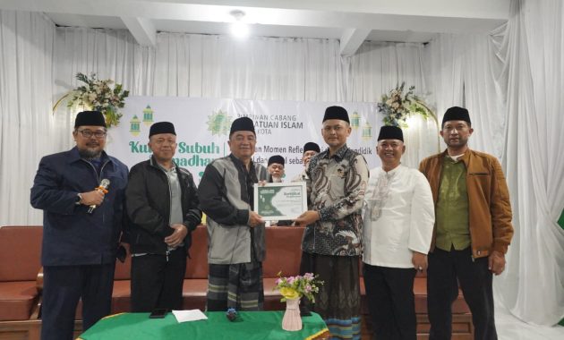 Bupati Garut Buka Paket Ramadan 1447 H Persis Garut Kota, Soroti Kebersihan Diri, Hati, dan Lingkungan