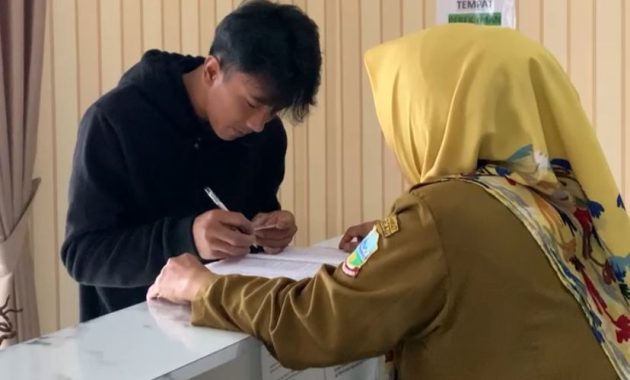 Layanan Adminduk Didekatkan, Cetak e-KTP Kini Bisa di Kecamatan Wanaraja
