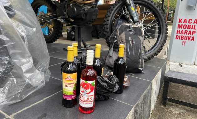 Diduga Pengaruh Miras, Pemudik Alami Kecelakaan Tunggal di Jalan Sudirman Garut