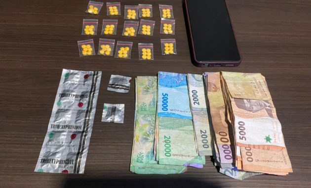 Polres Garut Amankan Dua Terduga Pengedar Obat Keras Ilegal, Tramadol dan Hexymer Disita