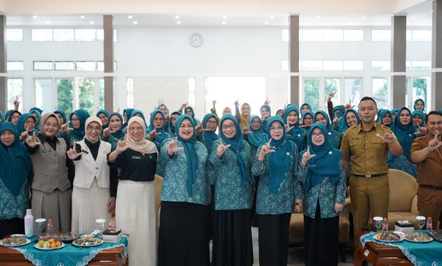 TP PKK Garut Perkuat Implementasi Gelari Pelangi Lewat Sosialisasi Juknis Rakernas X