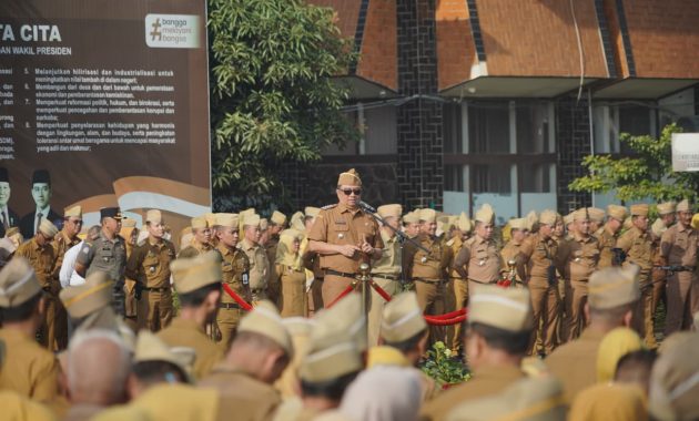 Lantik 150 PNS, Bupati Garut Tegaskan ASN Harus Siap Mengabdi untuk Masyarakat