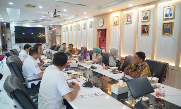 Bupati Garut Bahas Pembangunan Pelabuhan Cilauteureun untuk Dongkrak Ekonomi Selatan