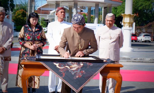 Ketua DPRD Garut Dampingi Bupati pada Hardiknas 2026, Dorong Akses dan Mutu Pendidikan Lebih Merata
