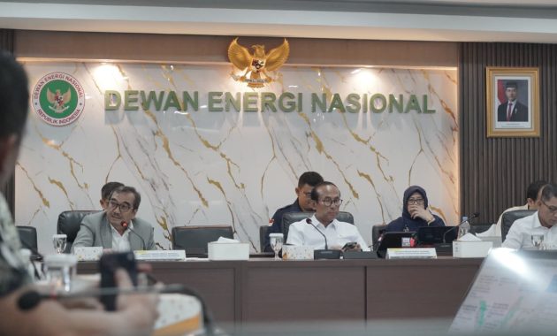 Bupati Garut Perkuat Kolaborasi dengan DEN, Dorong Akselerasi Energi Terbarukan