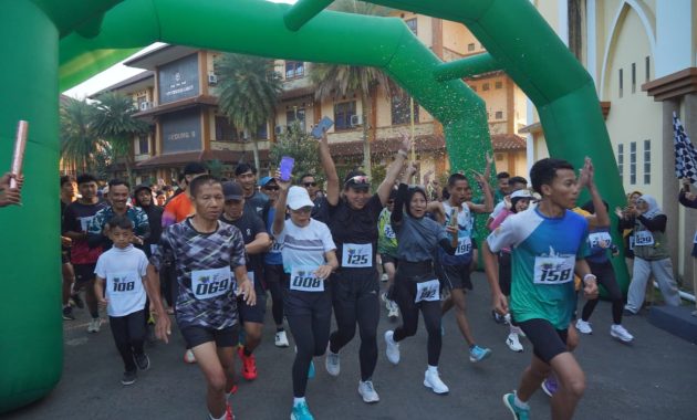 Bupati Garut Resmikan Fun Run Fkominfo Uniga, Ajak Masyarakat Terapkan Gaya Hidup Aktif