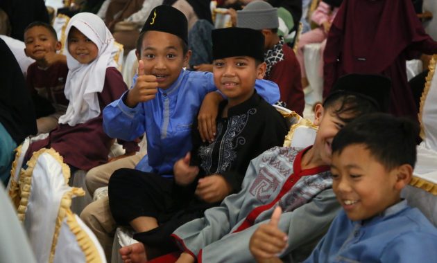 Semangat Tahun Baru Islam, Pedagang Garut Plaza Tebar Kepedulian Lewat Santunan Duafa dan Anak Yatim