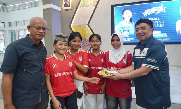 Bupati Garut Apresiasi Perjuangan Tim Putri Garut di Final Hydroplus U-18, Siap Perkuat Pembinaan Sepak Bola Wanita
