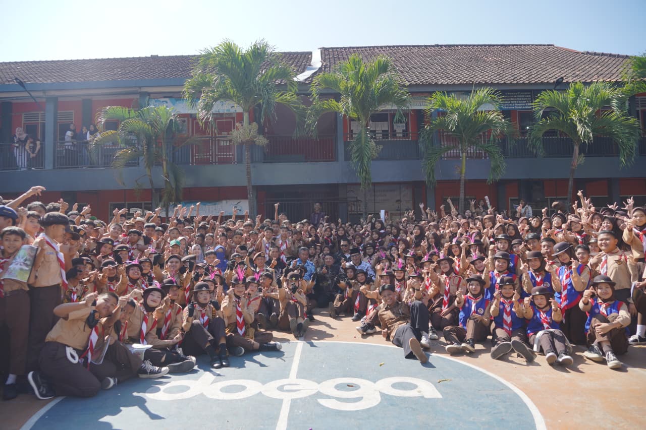 Hadiri Pengenalan Kepramukaan di SMPN 2 Garut, Bupati Ajak Siswa Kembangkan Potensi Sejak Dini