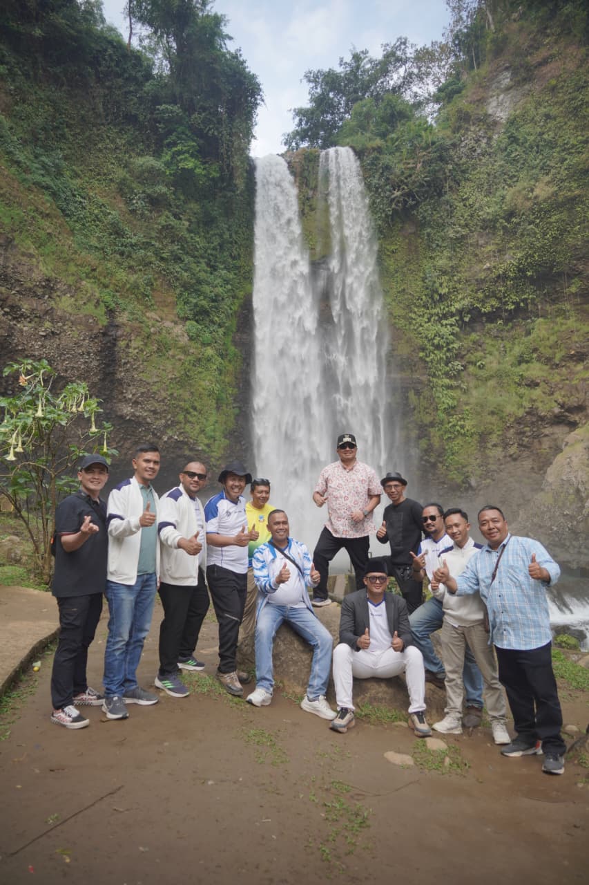 Bupati Garut Dorong Pembenahan Akses Curug Sanghyang Taraje untuk Dongkrak Wisata