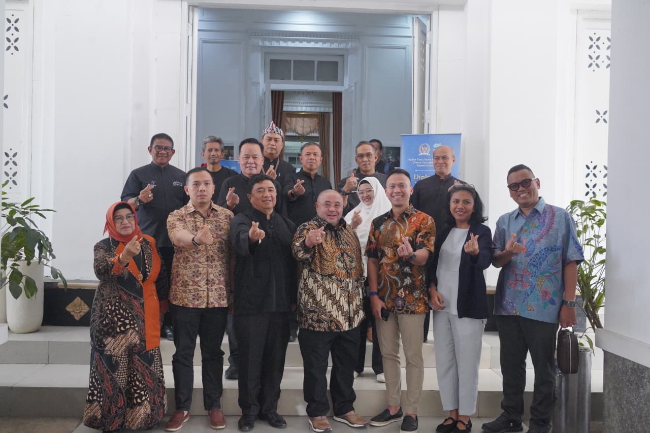 Diplomasi Parlemen Didorong Jadi Jalan Baru Ekspor Produk Unggulan Garut ke Pasar Dunia