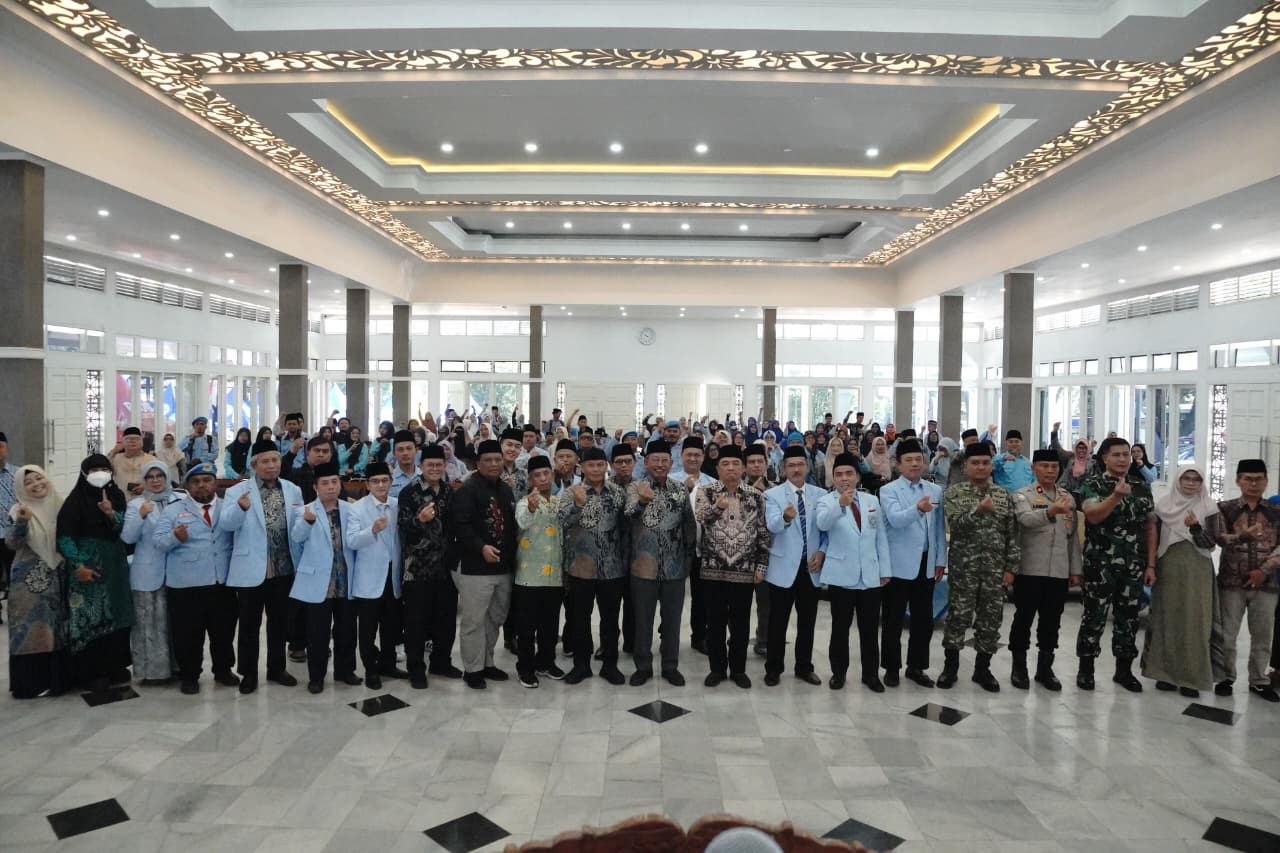 Gebyar Ustadz/Ustadzah di Garut, Bupati Tekankan Pentingnya Pendidikan Karakter